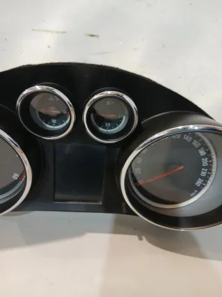 Cuadro instrumentos Opel Astra J A17DTR