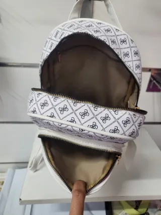 Guess Borsa Zainetto Monogram Bianco Nero