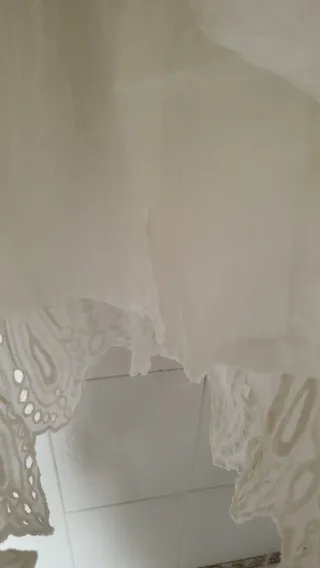 Falda Ibicenca Blanca Talla L, pero es mas una M/S