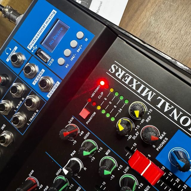 Mesa de mezclas 7 canales