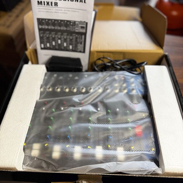 Mesa de mezclas 7 canales