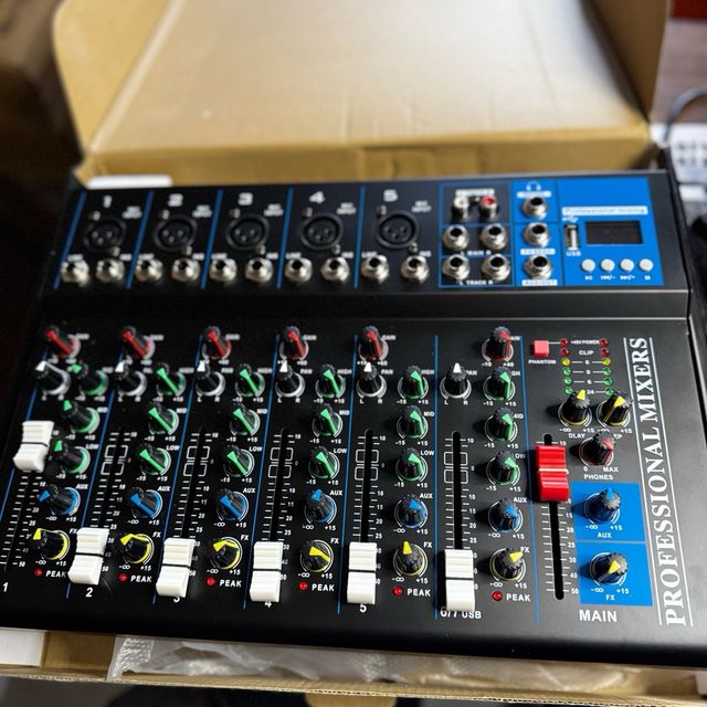 Mesa de mezclas 7 canales