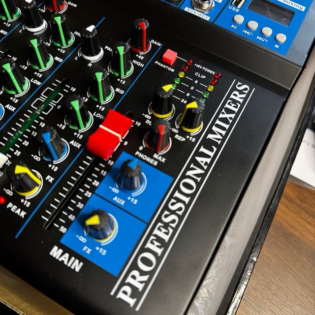 Mesa de mezclas 7 canales