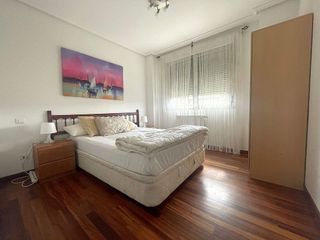 Piso en alquiler en Valdenoja - La Pereda en Santander