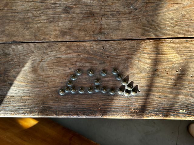 Baúl antiguo de madera maciza herrajes originales