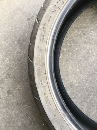 Neumático Dunlop Sportmax GPR-300 150/60/17 66H