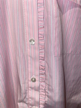 Camisa rosa pastel Primark volantes