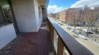Piso en venta en Plaza España - Villa Pilar - Reyes Católicos - Vadillos en Burgos