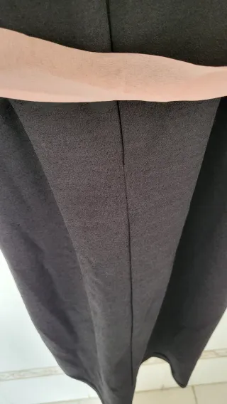 Vestido elegante negro y rosa