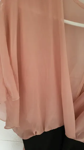 Vestido elegante negro y rosa