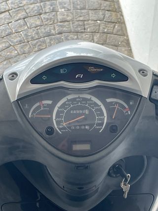 Honda SH150i Scooter Negra