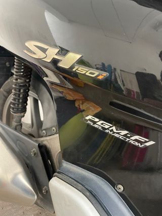 Honda SH150i Scooter Negra
