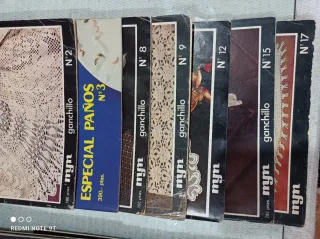 Lote de revistas de ganchillo y muestras