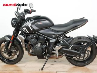 TRIUMPH TRIDENT 660