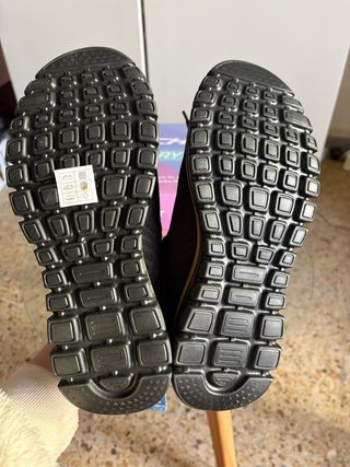 Skechers Zapatillas Negras y Marrones