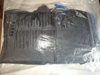 Chaqueta Bomber Adidas Oversize Negra