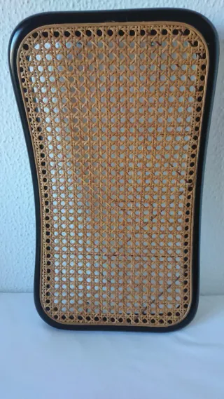 Supporto per sedia Cesca in rattan nero e marrone