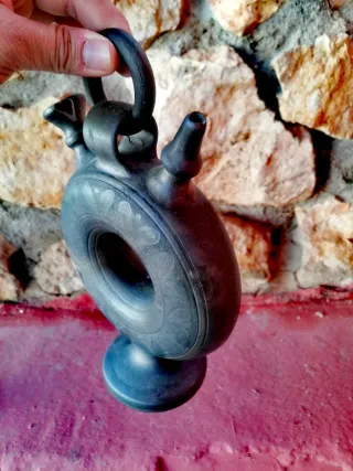 Botijo antiguo cerámica negra Portugal