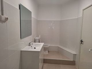 Local comercial en alquiler en Centre en Prat de Llobregat, El