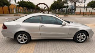Mercedes-Benz CLK 2004
