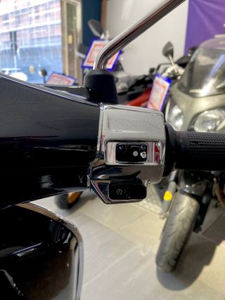 Piaggio Vespa 50 Negra Automática