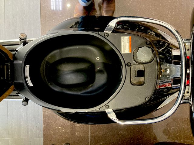 Piaggio Vespa 50 Negra Automática