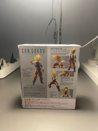 S.H. Figuarts Goku Super Warrior Awakening