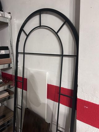 Marco de espejo nuevo