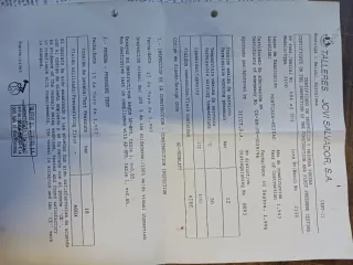 Compresor de pistón rojo