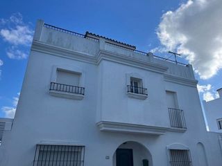 Casa adosada en venta en Vejer de la Frontera