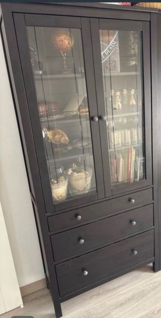 Vitrina Ikea Madera y Cristal Negra