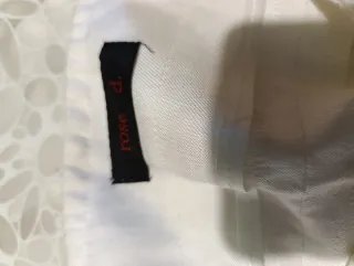 Gonna svasata Rose D bianca