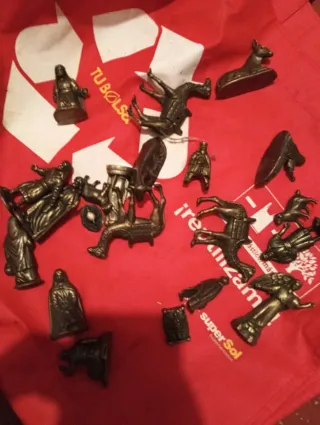 Belén de Bronce Antiguo