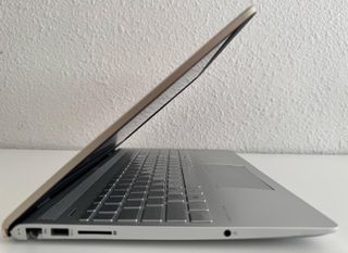 HP ENVY 15 Core i5 ottava generazione memoria 8GB