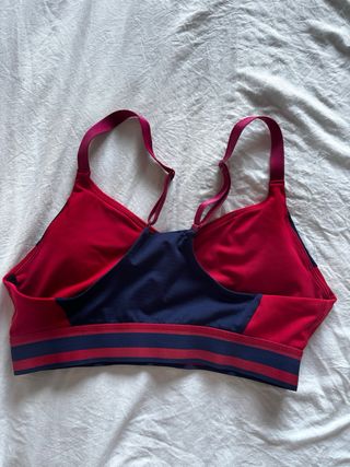 Top deportivo Puma Talla M