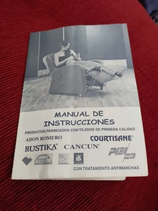 2 sillones de masaje de piel marrón