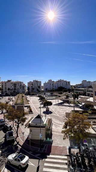 Oficina en alquiler en Puerto Banús en Marbella