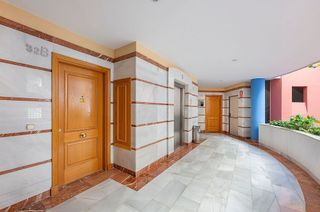 Oficina en alquiler en Puerto Banús en Marbella