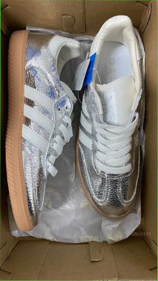 Adidas Samba OG Plata Talla 38