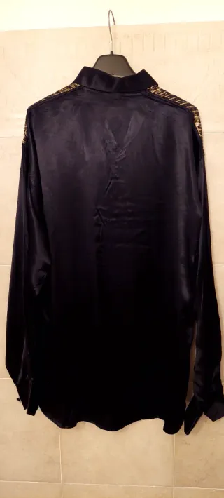 Camicia vintage nero e oro