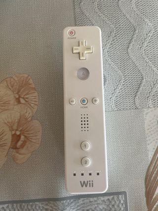 Consola Nintendo Wii Blanca + Mando