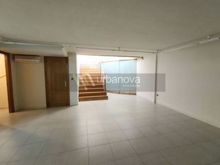 Local comercial en alquiler en San Adrián - La Cava en Logroño