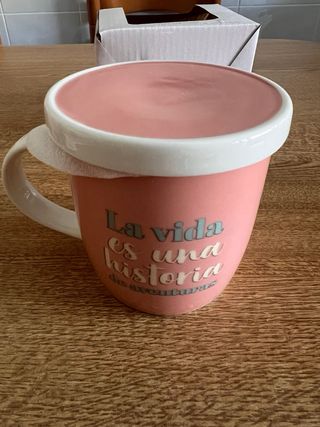 Taza de cerámica con filtro para infusiones