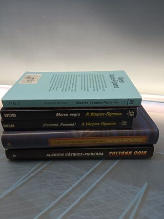 Lote 5 libros, novelas, ALBERTO VAZQUEZ-FIGUEROA