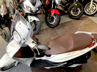 Piaggio Medley 125 ABS Scooter