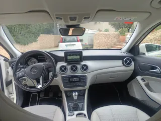 Mercedes-Benz GLA 2015