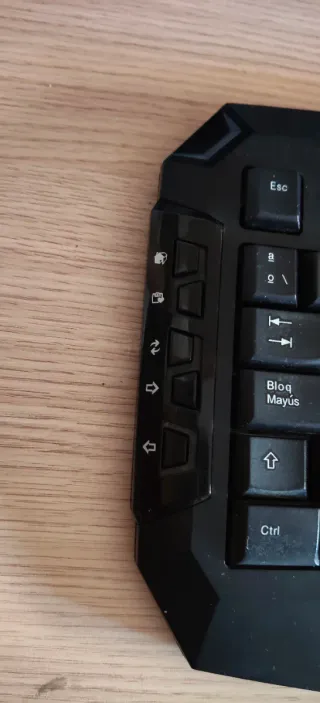 Teclado Gaming Tacens Negro y Rojo