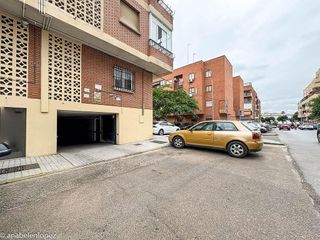 Garaje en venta en Maria Auxiliadora - Barriada LLera en Badajoz