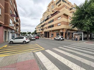 Garaje en venta en Maria Auxiliadora - Barriada LLera en Badajoz