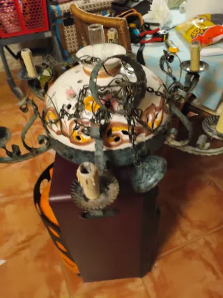 Lámpara antigua cerámica y forja